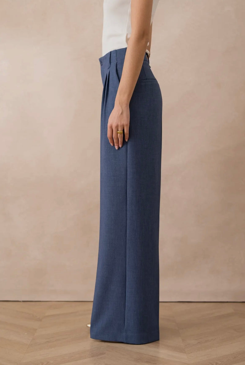 Hose Aura