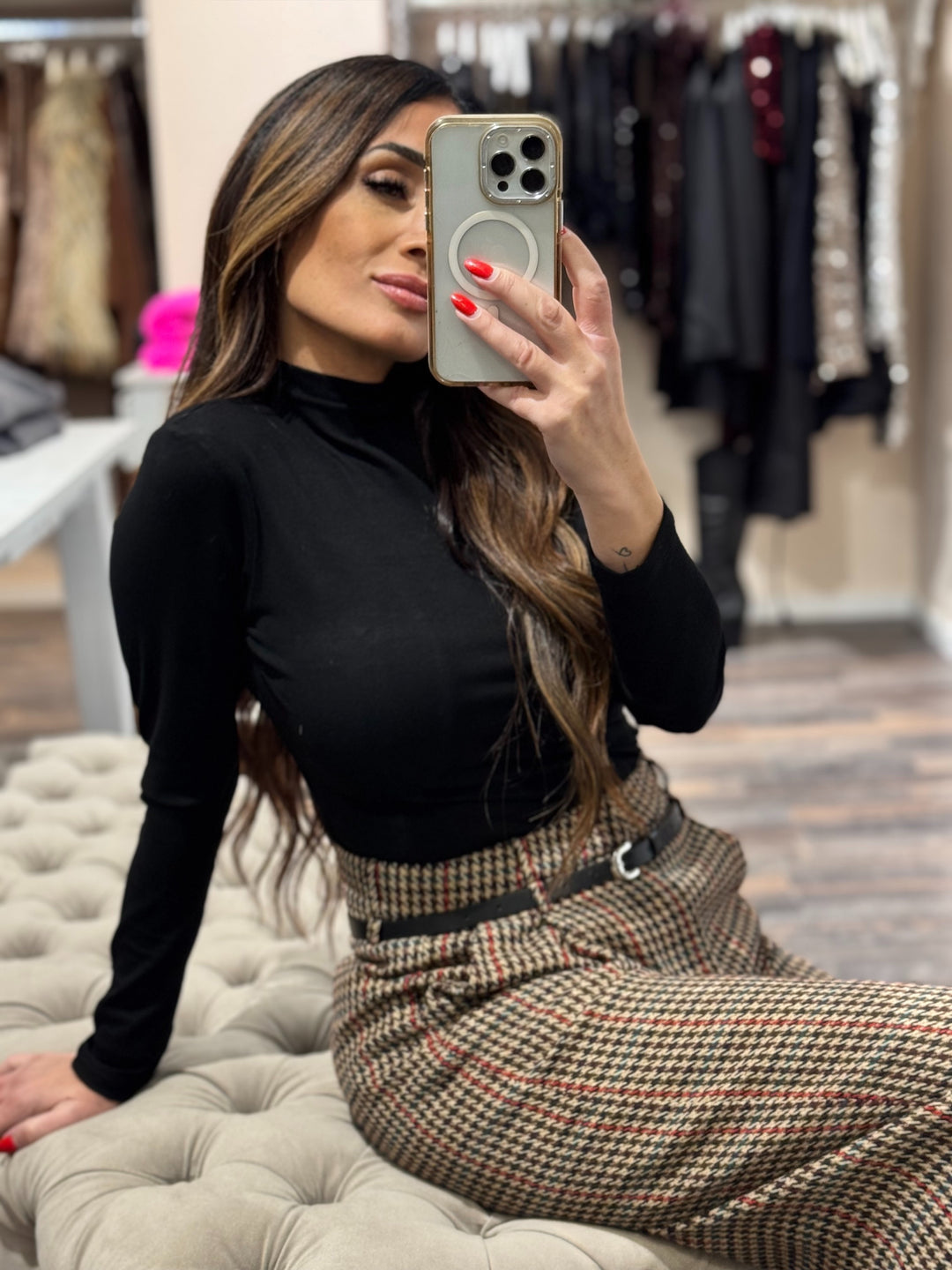 ELENA TURTLENECK TOP