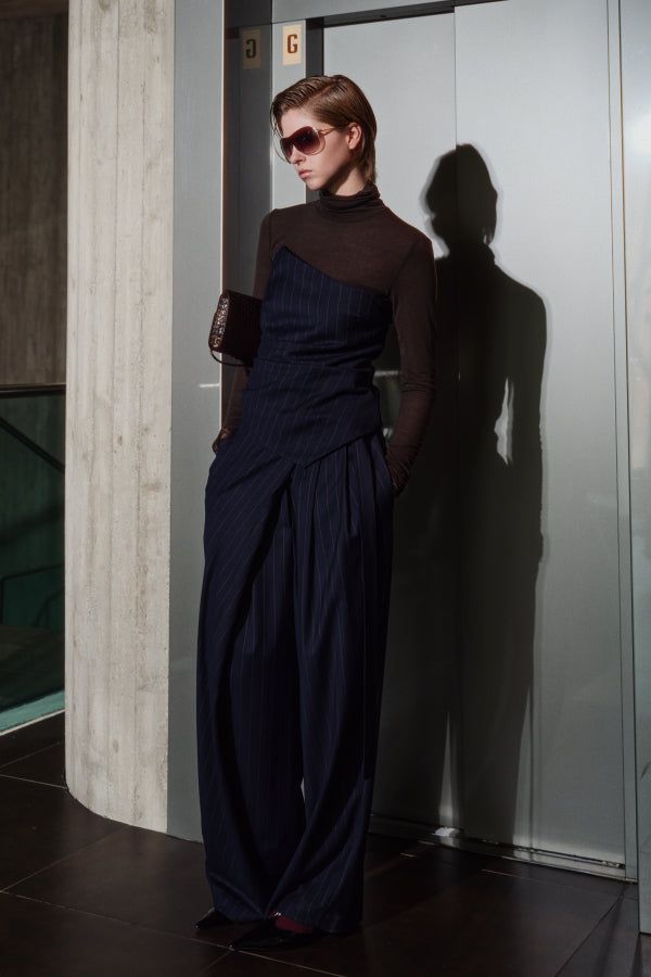 PINSTRIPE BANDEAU-TOP