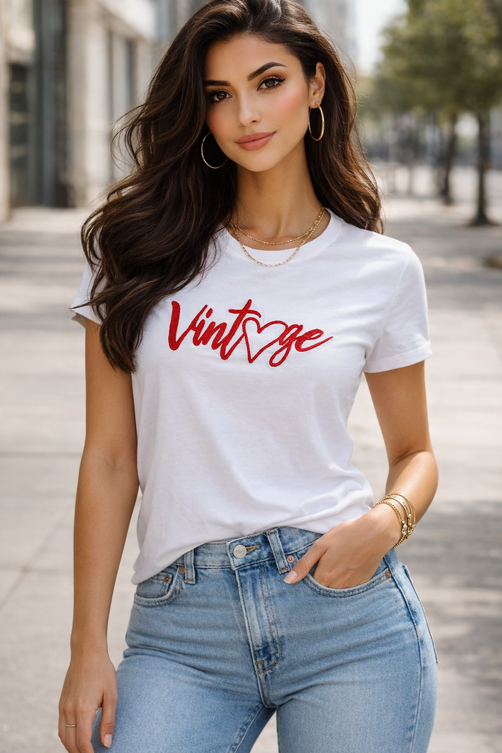 LYNA T-SHIRT