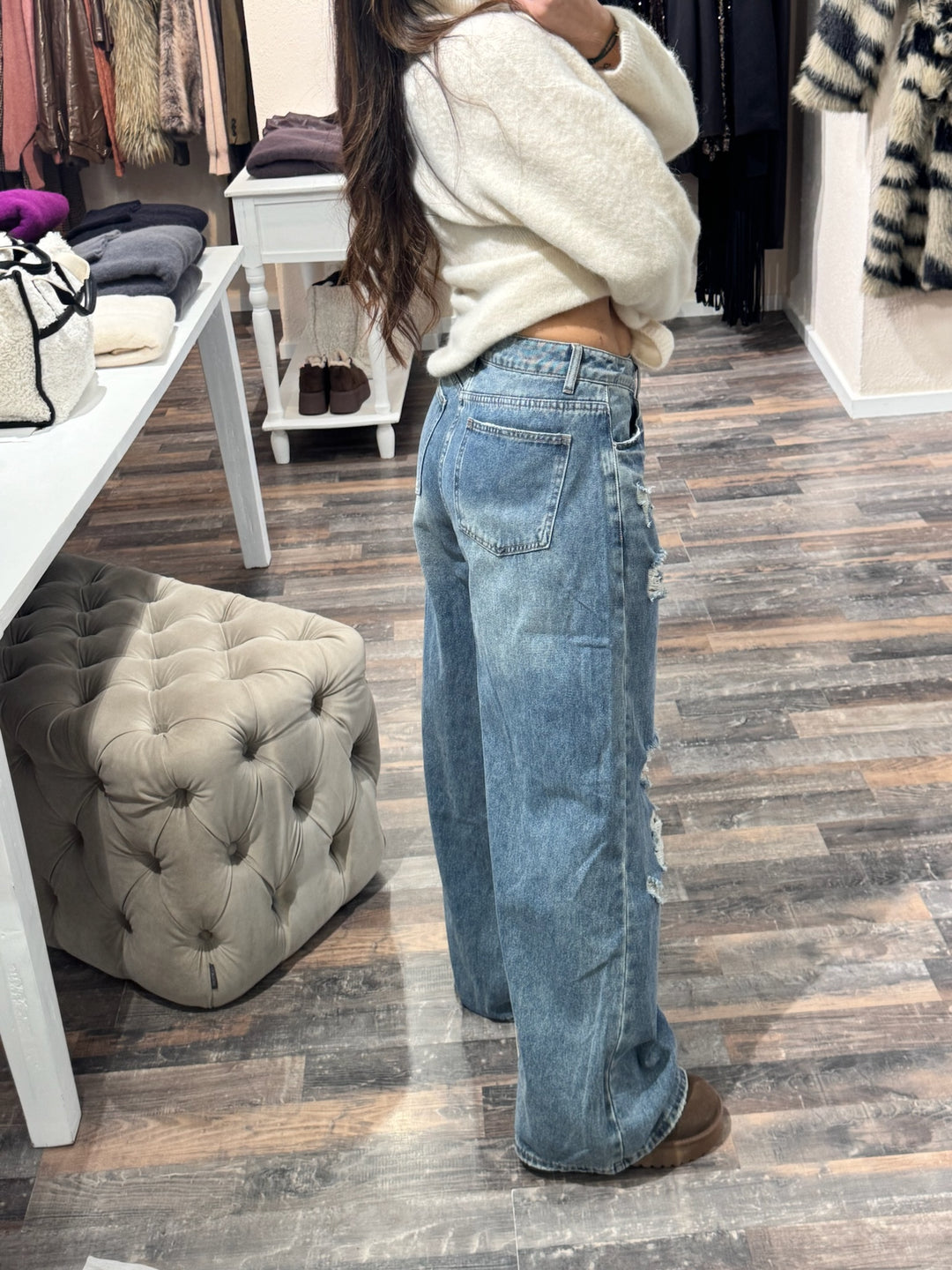 ALEXA JEANS