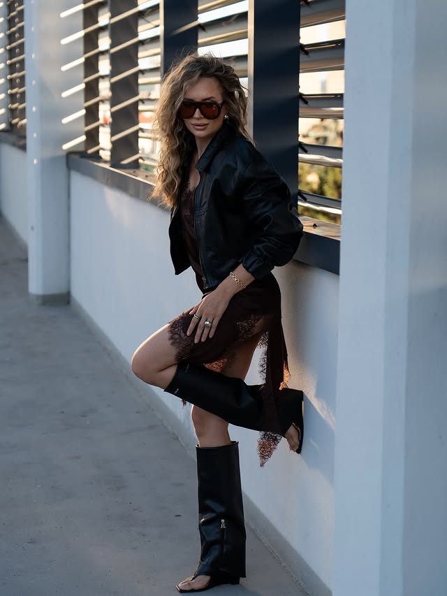 Lace Statement Dress - Chocolate