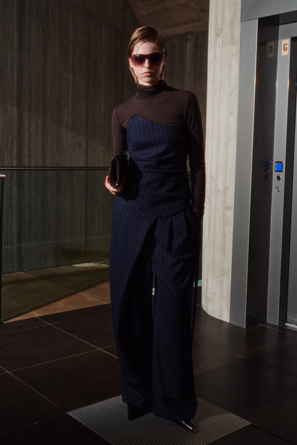 PINSTRIPE BANDEAU-TOP