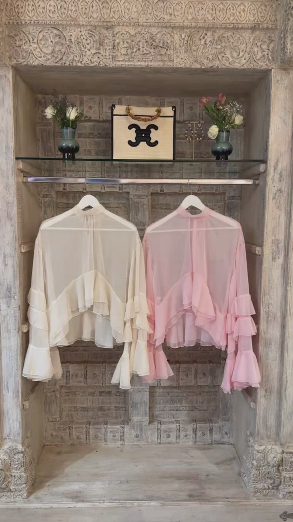 Noelle Ruffle Bluse